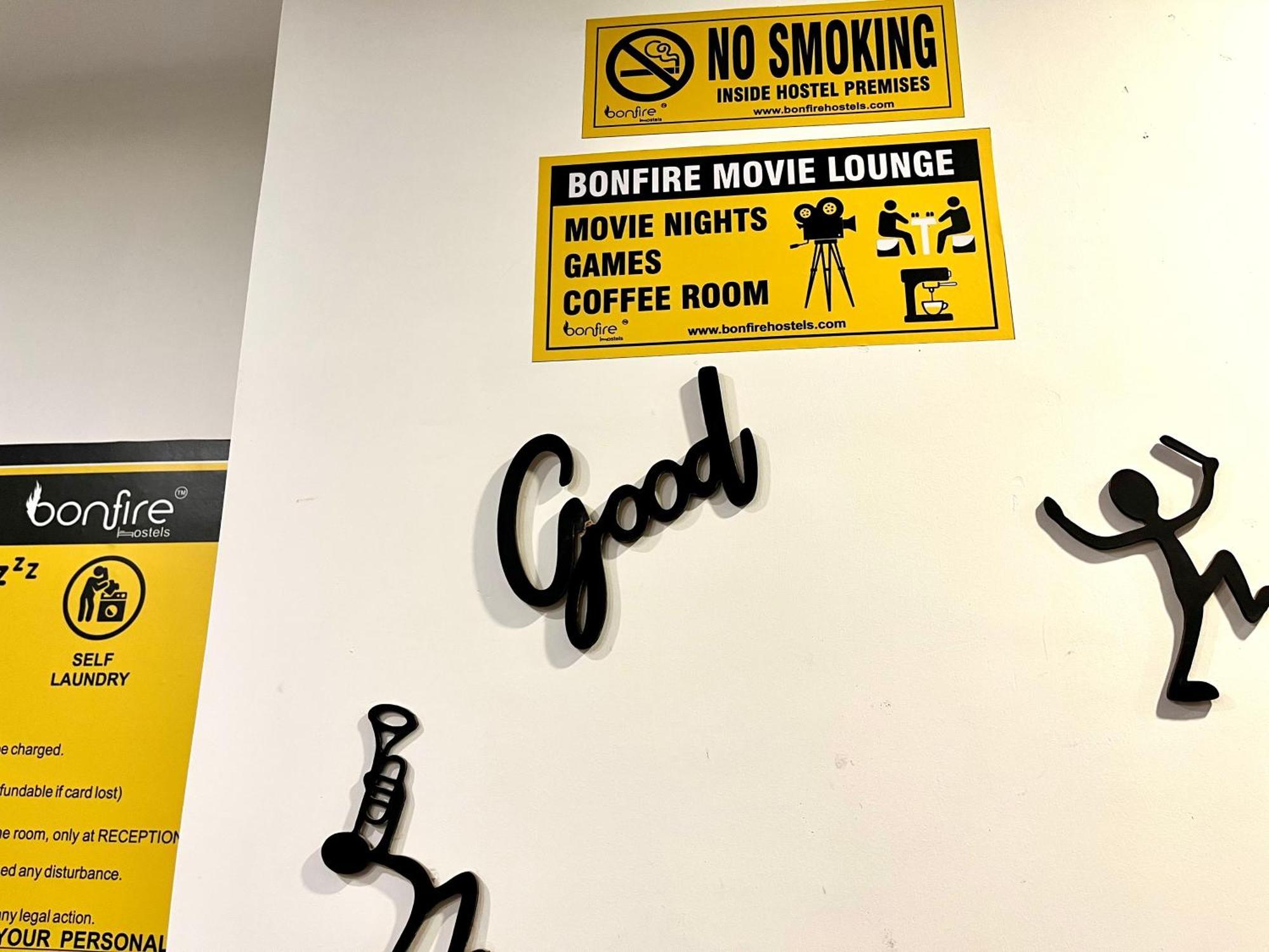 Bonfire Hostels Rišikéš Exteriér fotografie
